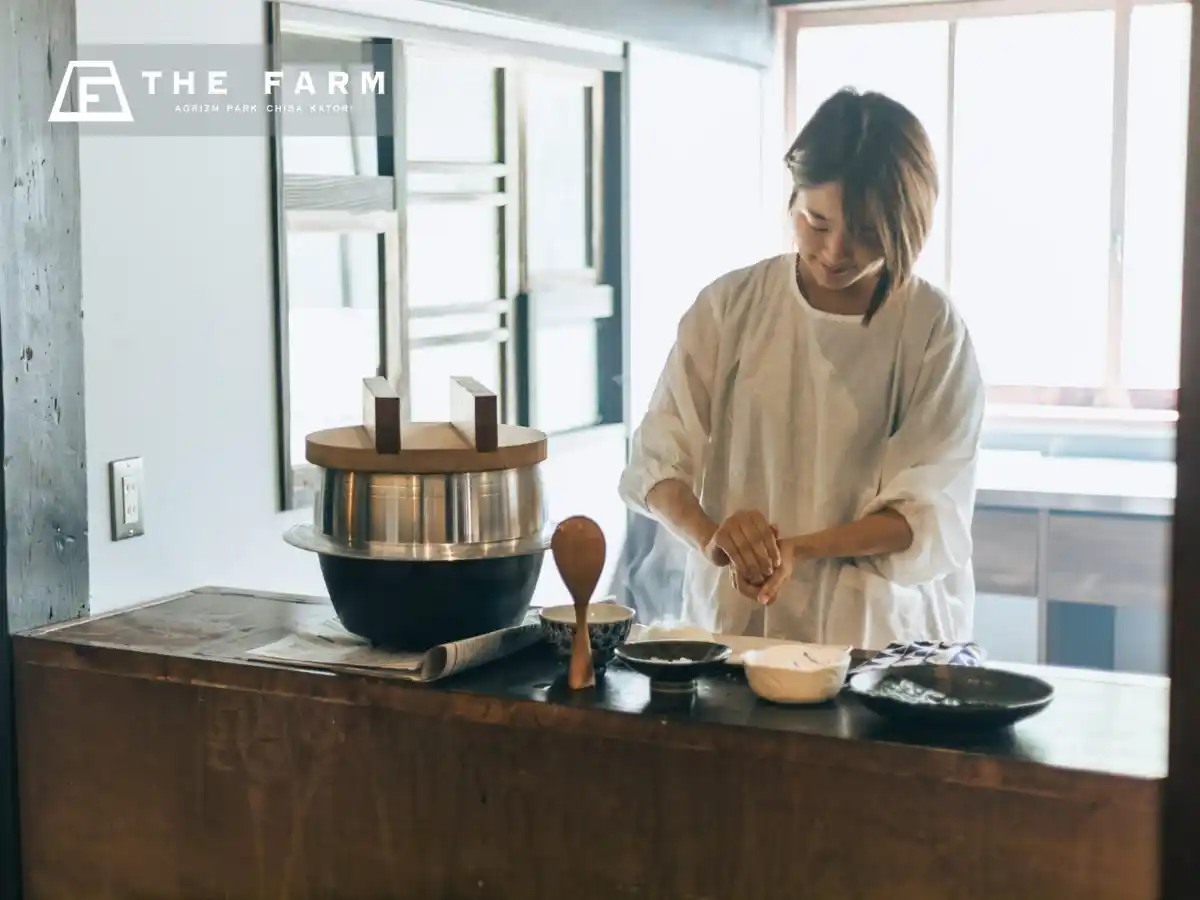 9月24日（水）旅するおむすび屋×農園リゾートTHE FARM。新米の恵みと地酒に酔いしれる一夜限りの宿泊イベントを開催