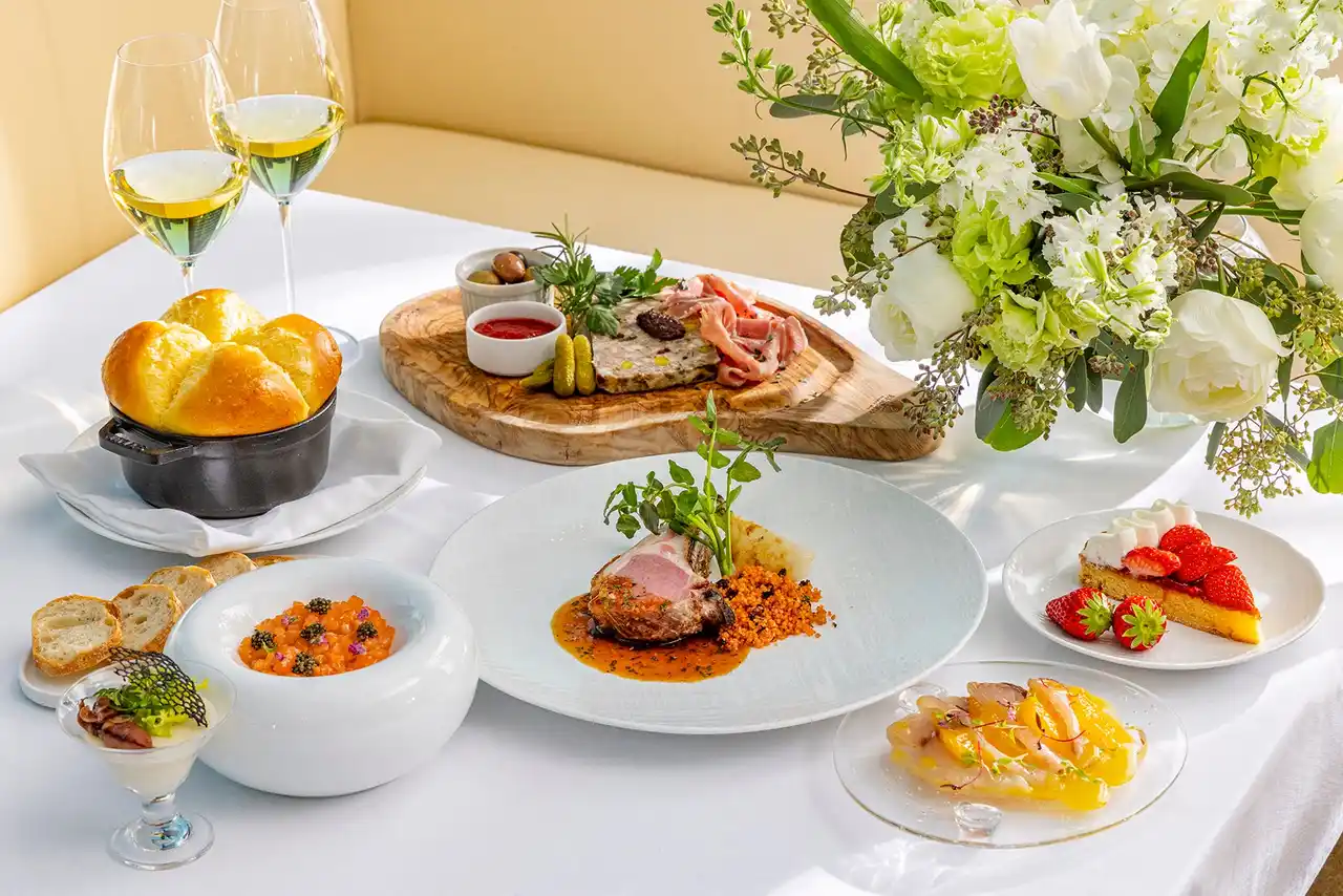 【コンラッド東京】 コンラッド東京、週末限定「コラージュ・ウィークエンドブランチ」を刷新し3月7日（土）より提供開始