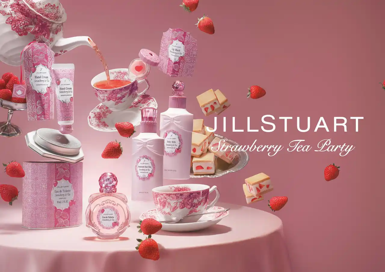 【ジルスチュアート　ビューティ】香り高い紅茶にフレッシュないちごを添えた、甘酸っぱい"ストロベリー＆ティー"の香りが限定復刻。ライフスタイルコレクションが登場。
