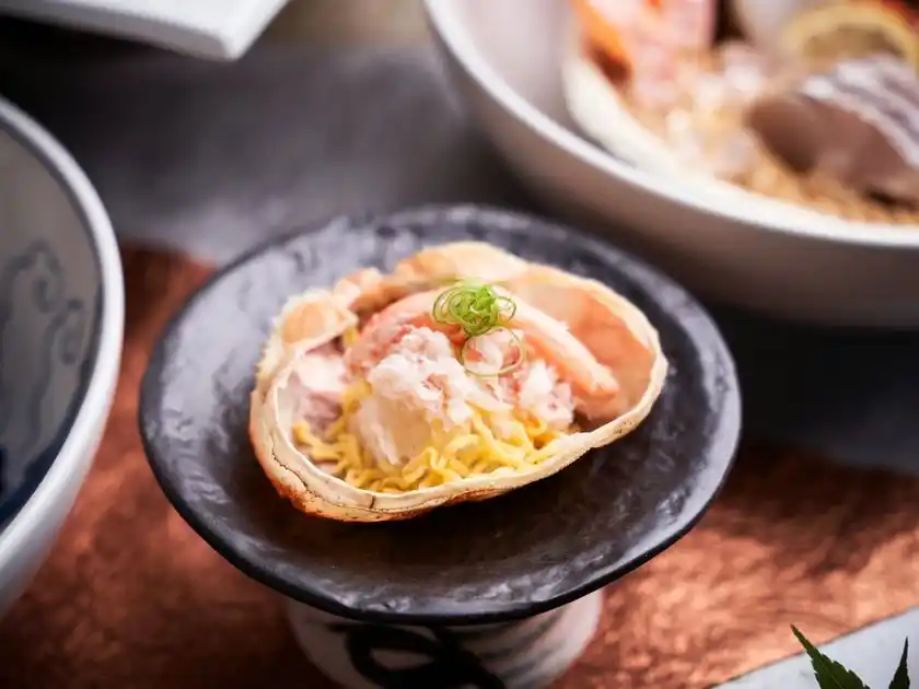 香住ガニの甲羅寿司