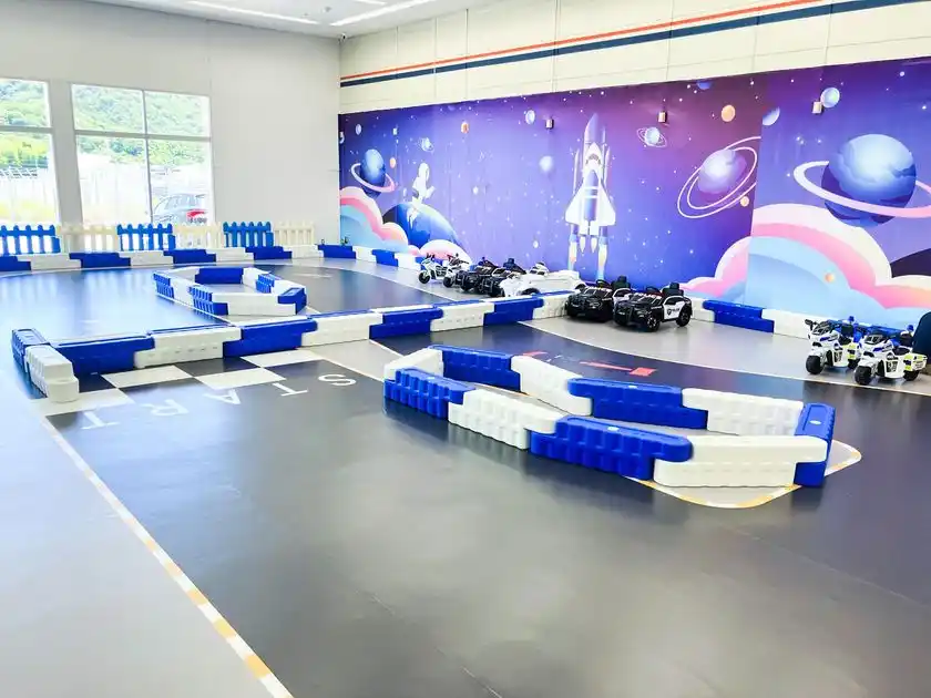 電動カートコーナー