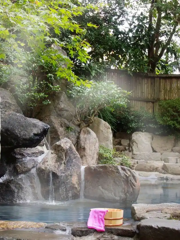 -水とともに生きるまち-菊池温泉の賑わいを再生する新ブランドコンセプトと、まちの物語を体現する新看板グルメが誕生メディア向けお披露目会を初開催