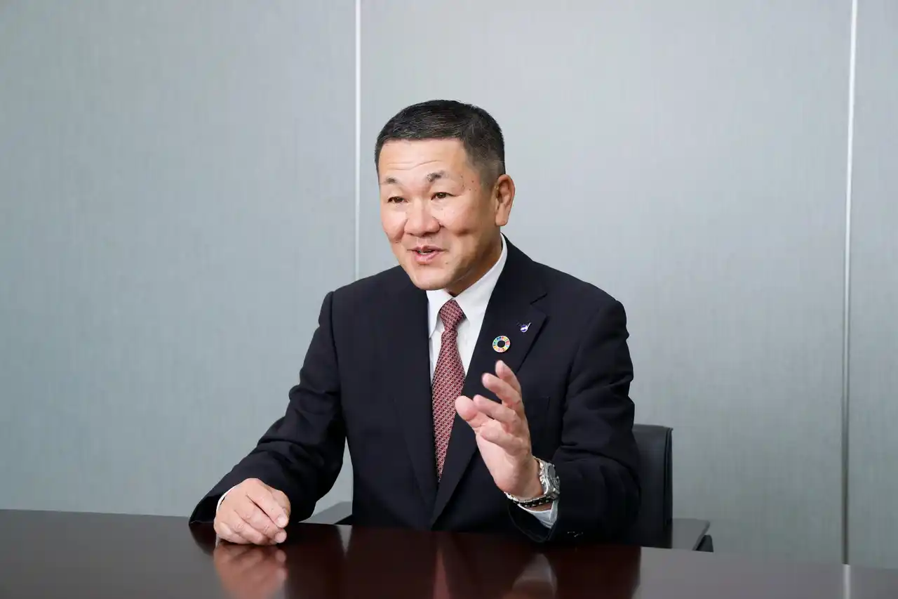 CLOオブザイヤー銀賞受賞！日本アクセス宇佐美氏インタビュー事例公開。全社物流DXの舞台裏に迫る