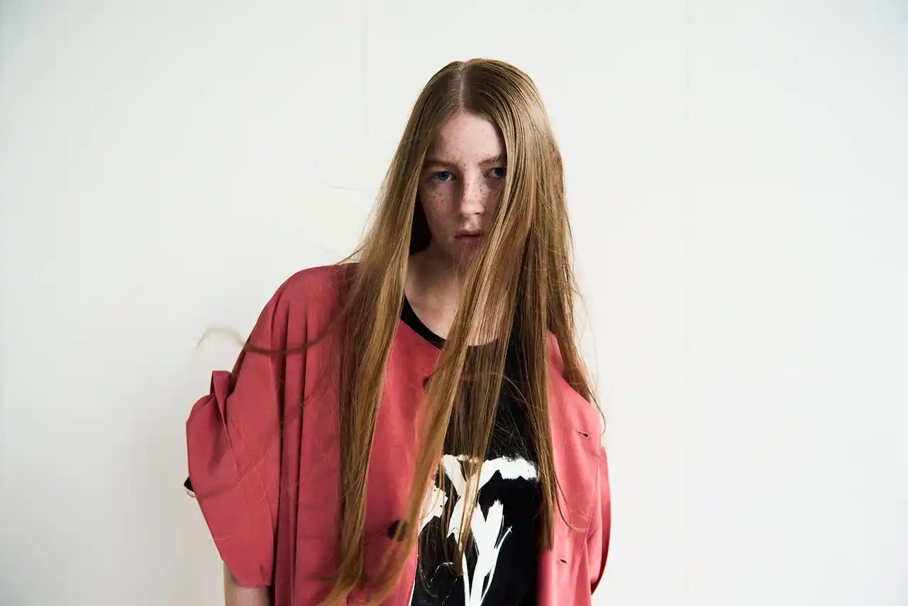 【株式会社ヨウジヤマモト】 Y's、2026リゾートコレクションを12月12日(金)より発売