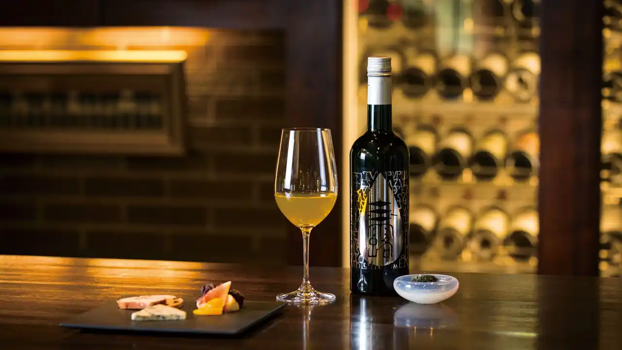 【株式会社宇治園】 日本茶を世界へ！大阪・関西万博の迎賓館にて、ワイングラスで飲む、ボトリングティー「ゴッタス玉露」を提供