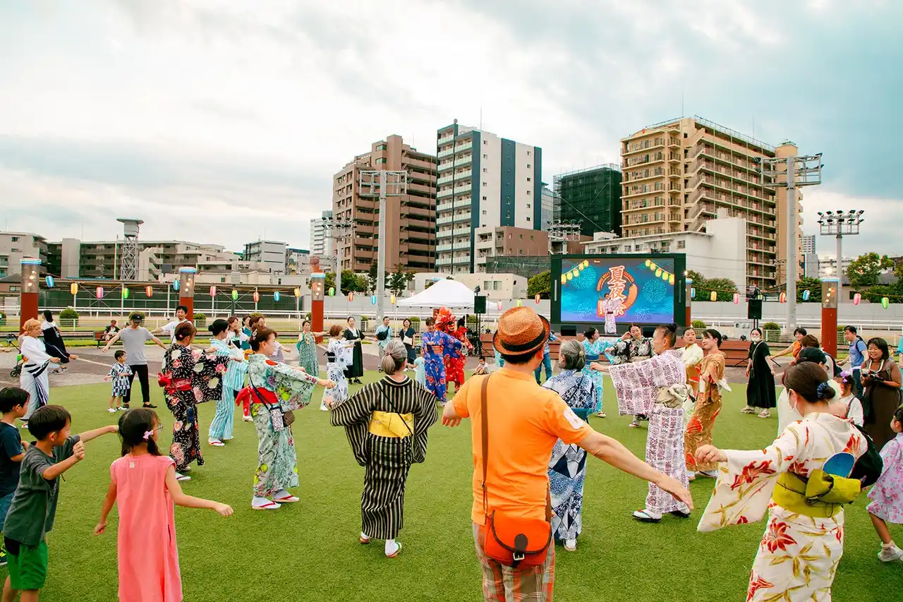 【株式会社よみうりランド】 「川崎競馬場 夏夜祭2025」開催
