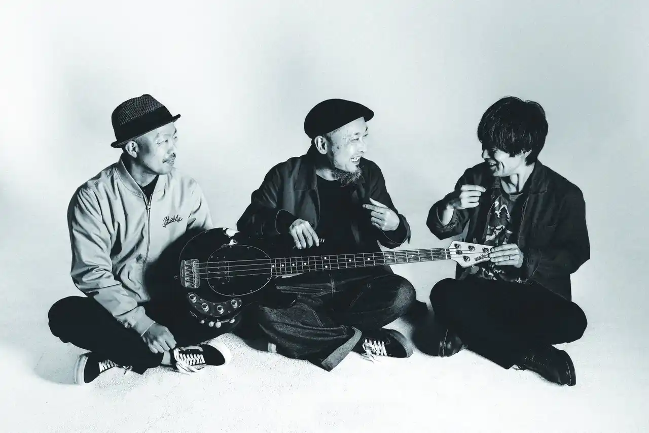 【吉本興業株式会社】 ガガガSPとバッテリィズが音楽と笑いの宴会『ENKAI』で対バン!　ENKAI 直球勝負の回　-ガガガSP×バッテリィズ-　2025年10月6日（月）開催決定!!