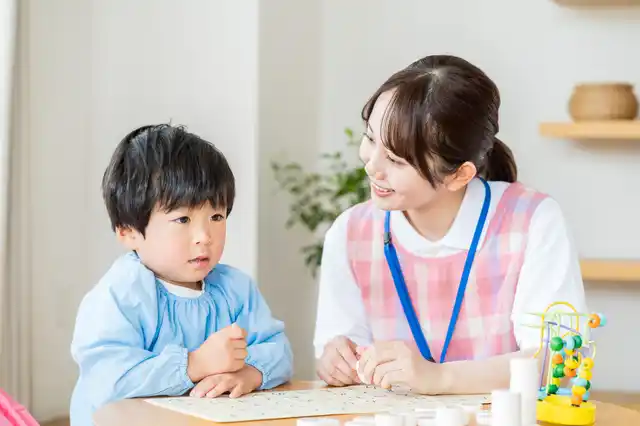 【株式会社帝国データバンク】 「保育園」の倒産・廃業、3年連続で増加　2025年は過去最多ペース　「保育士不足」が深刻　運営コスト増で3割が赤字