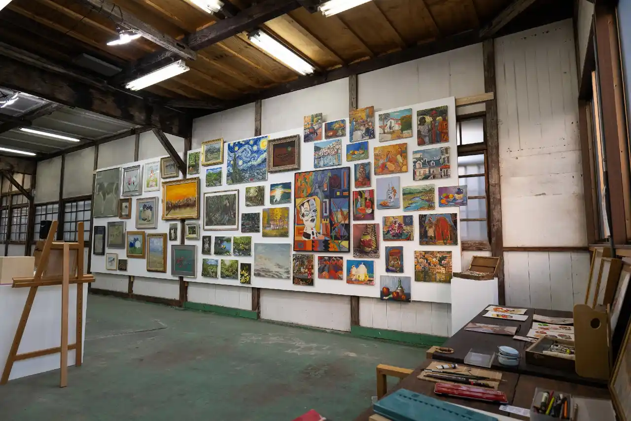 【八王子芸術祭】八王子市内に眠る画材と作家の発掘及びアーカイブ