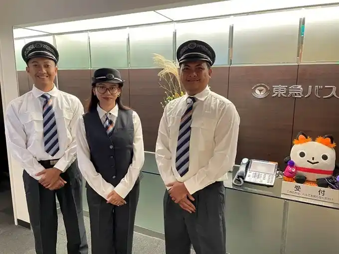 オークハウス、外国人バス運転士の育成を住宅提供でサポート