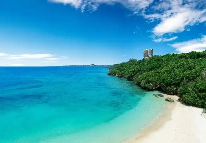 【日鉄興和不動産株式会社】 沖縄・本部町に誕生する新築分譲コンドミニアムホテル「QUILL RESORT OKINAWA condominium hotel」 2025年8月20日第一期一般分譲ご案内開始