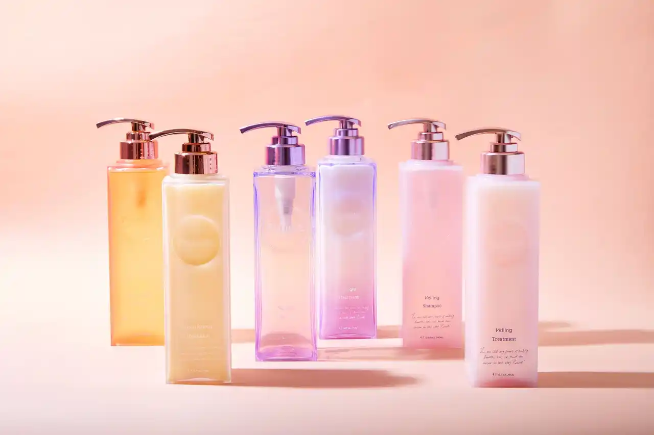 【アンド・ナイン株式会社】 【Purunt. × dazzlin】冬のファッションを彩る“ぷるん髪”体験。12月15日(月)よりdazzlin全店舗にて、Purunt.のお試しサンプルを先着20,000名に数量限定配布！