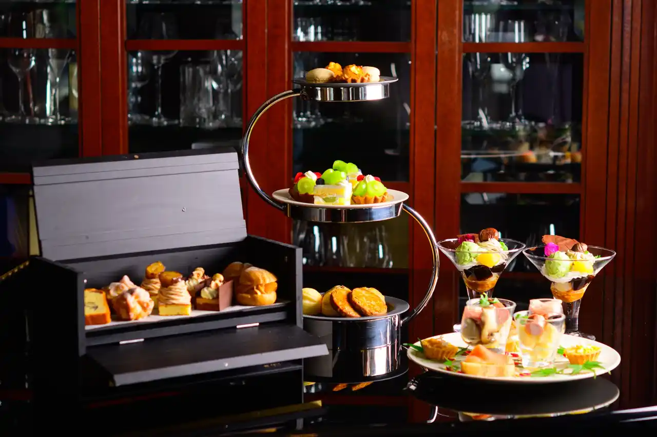 【オーセントホテル小樽】シャインマスカットと栗のアフタヌーンティー ～小樽 Nostalgic Afternoon Tea～を販売開始！