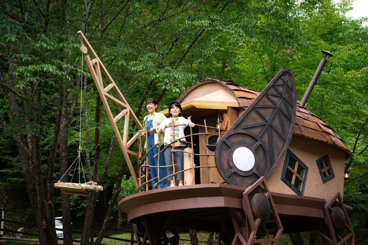 【アクトインディ株式会社】 いこーよが全国の施設とタッグ！『ファミリーの思い出応援プロジェクト』山梨県の「ミューの森」無料宿泊券を3組9名様にプレゼント！