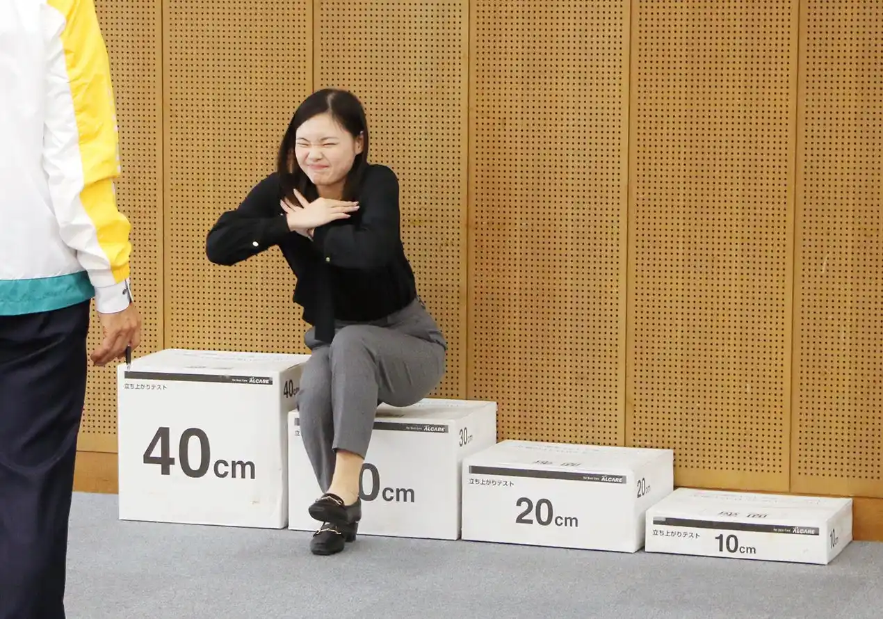 【株式会社山梨中央銀行】 役職員を対象とした「QOL健診 明治安田×弘前大学」および近距離モビリティ「WHILL」体験試乗会を実施しました