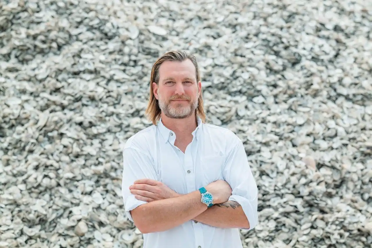 【オリスジャパン株式会社】 「時計が刻む一秒一秒は、ニューヨークの海を再生する力へと変わる」Oris、ニューヨークハーバー・リミテッドエディション IIを発表