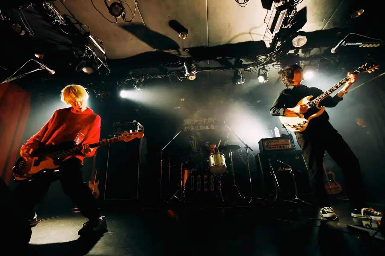 【ISARIBI株式会社】 ロックバンド『DOES』ワンマンツアー「独歩行脚～烈音亜細亜篇～」東京公演・台湾公演がSOLD OUT！