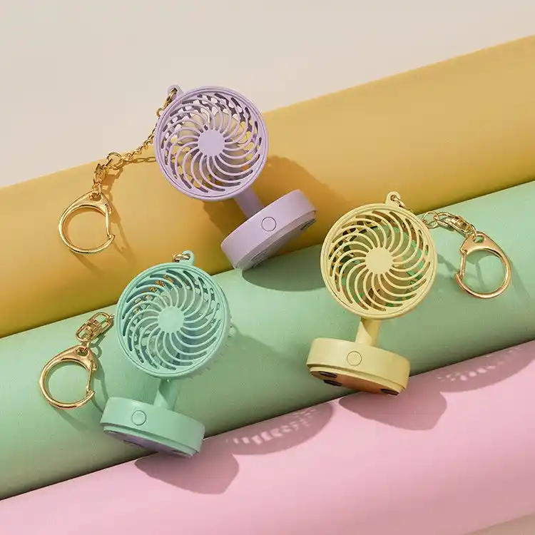 まるでカプセルトイ！なのにしっかり涼しい！本格的な仕様が楽しい「ミニチュアファン キーチェーン付」をLife on Productsより新発売