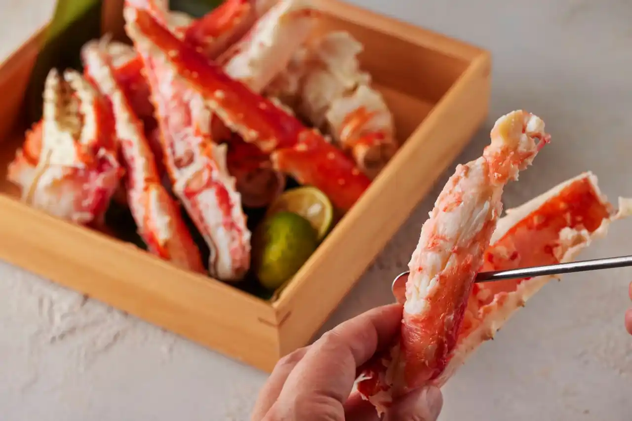 【モーモーパラダイス】3店舗限定で「蟹 × 和牛」を堪能する冬の特別メニューを発売