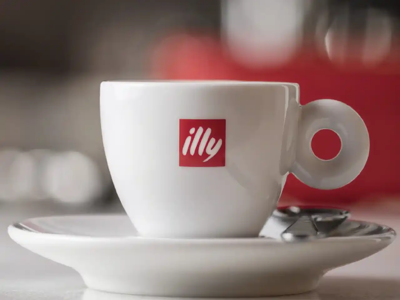 【ANAクラウンプラザホテル成田】世界140ヵ国以上で愛飲！イタリアのコーヒーブランド「illy（イリー）」が明日7月25日（金）からカフェや客室コーヒーマシーンにて登場。