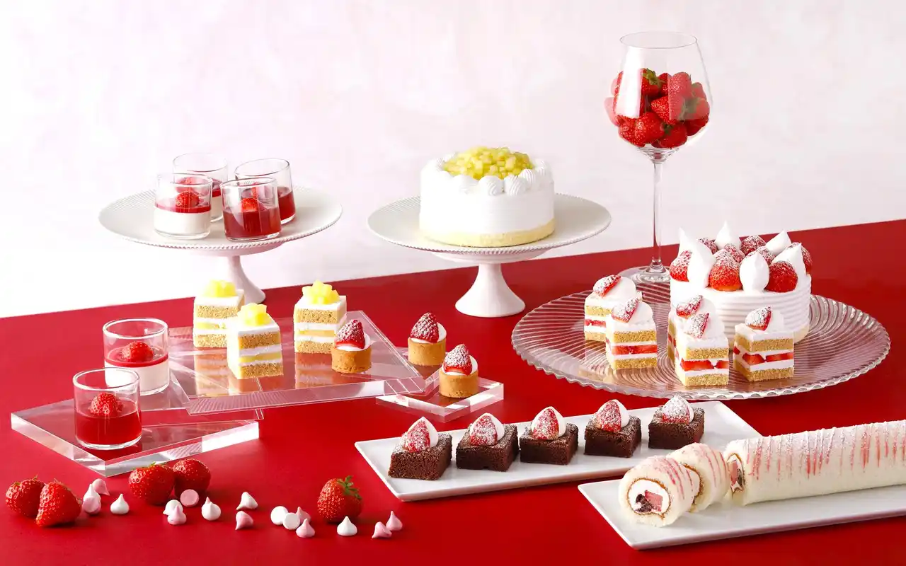 【ホテルニューオータニ幕張】寒さを吹き飛ばす甘さ！“いちご＆あまおう”に満たされる週末限定ビュッフェ、12/6より開幕