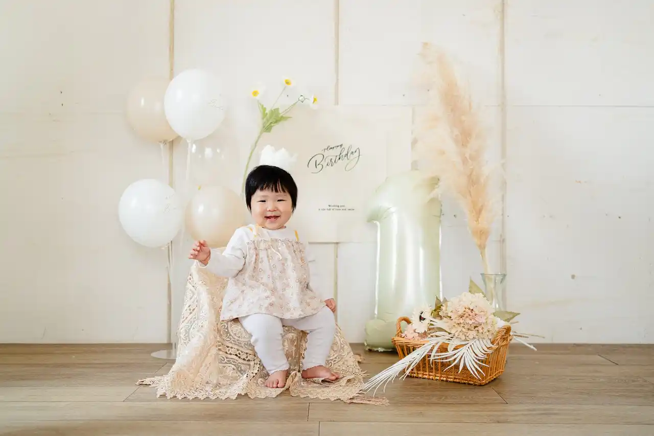 株式会社スタジオアリス ご自宅での思い出づくりを手助けする撮影サポートサービス OUCHI PHOTO by Studio Alice「OUCHI Anniversary Box」を開始