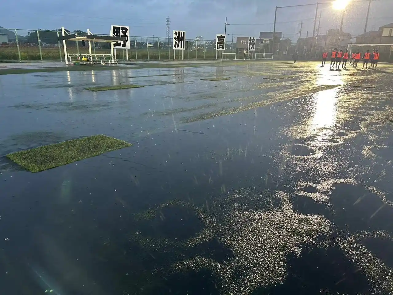 【滋賀・野洲高等学校】サッカー場人工芝の全面張替プロジェクトを立ち上げました。現在クラウドファンディングで目標資金1億円調達に向けてチャレンジ中!!