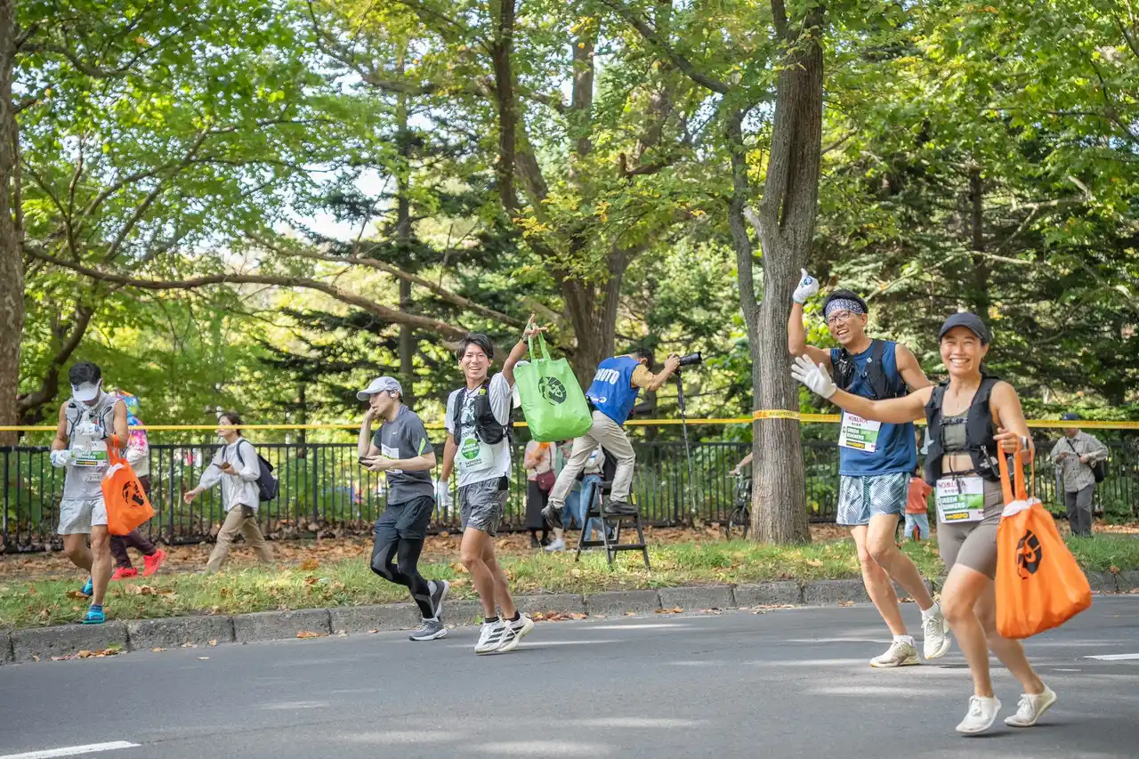 【フィットイージー株式会社】 アミューズメントフィットネスクラブ フィットイージー “ランニング×ゴミ拾い” プロギングジャパンと連携！