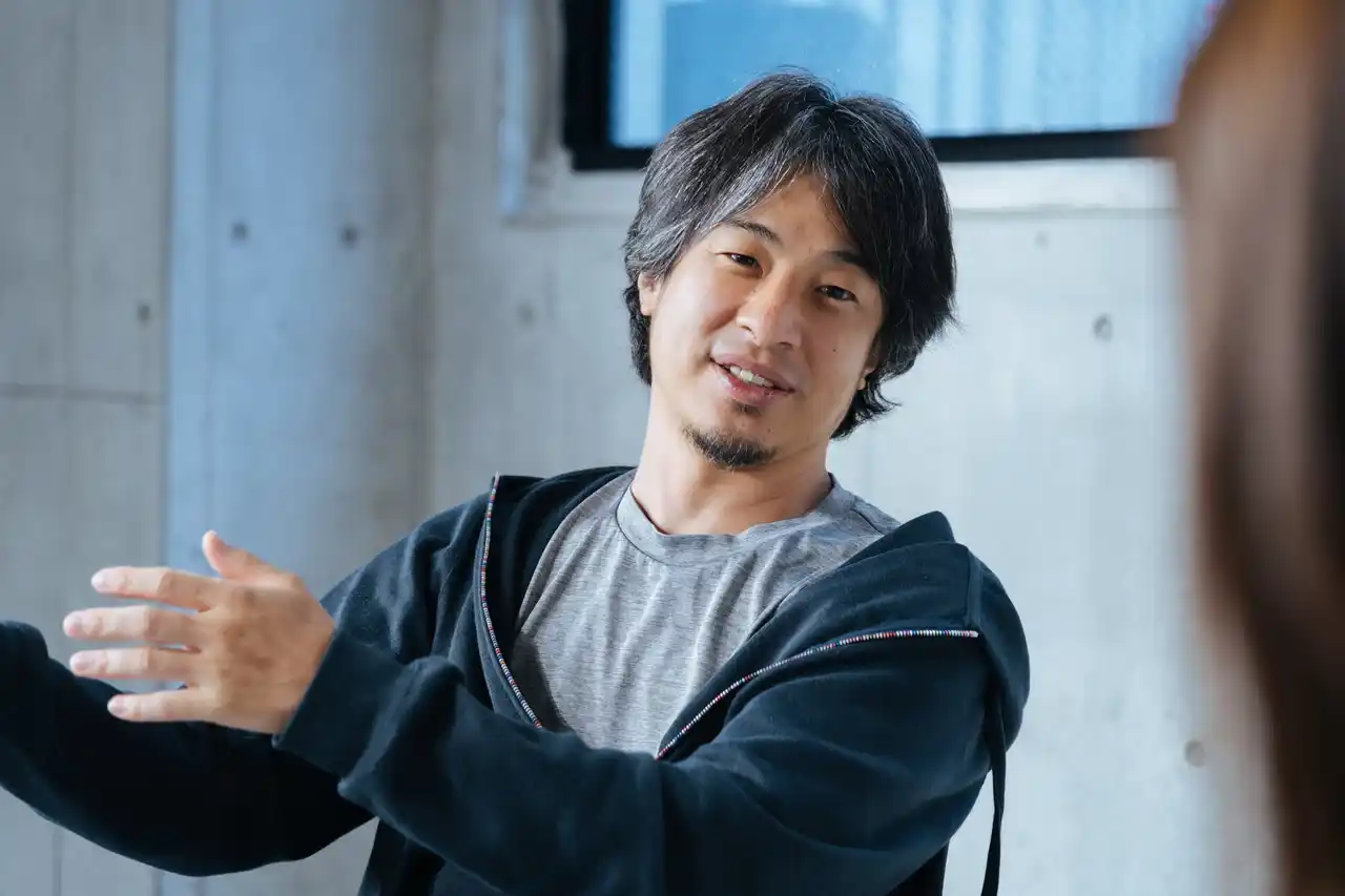 ひろゆき＆西村ゆかが、出会いから結婚生活までを前後編で語る。ナレソメノート連載「結婚の哲学」の最新話を公開