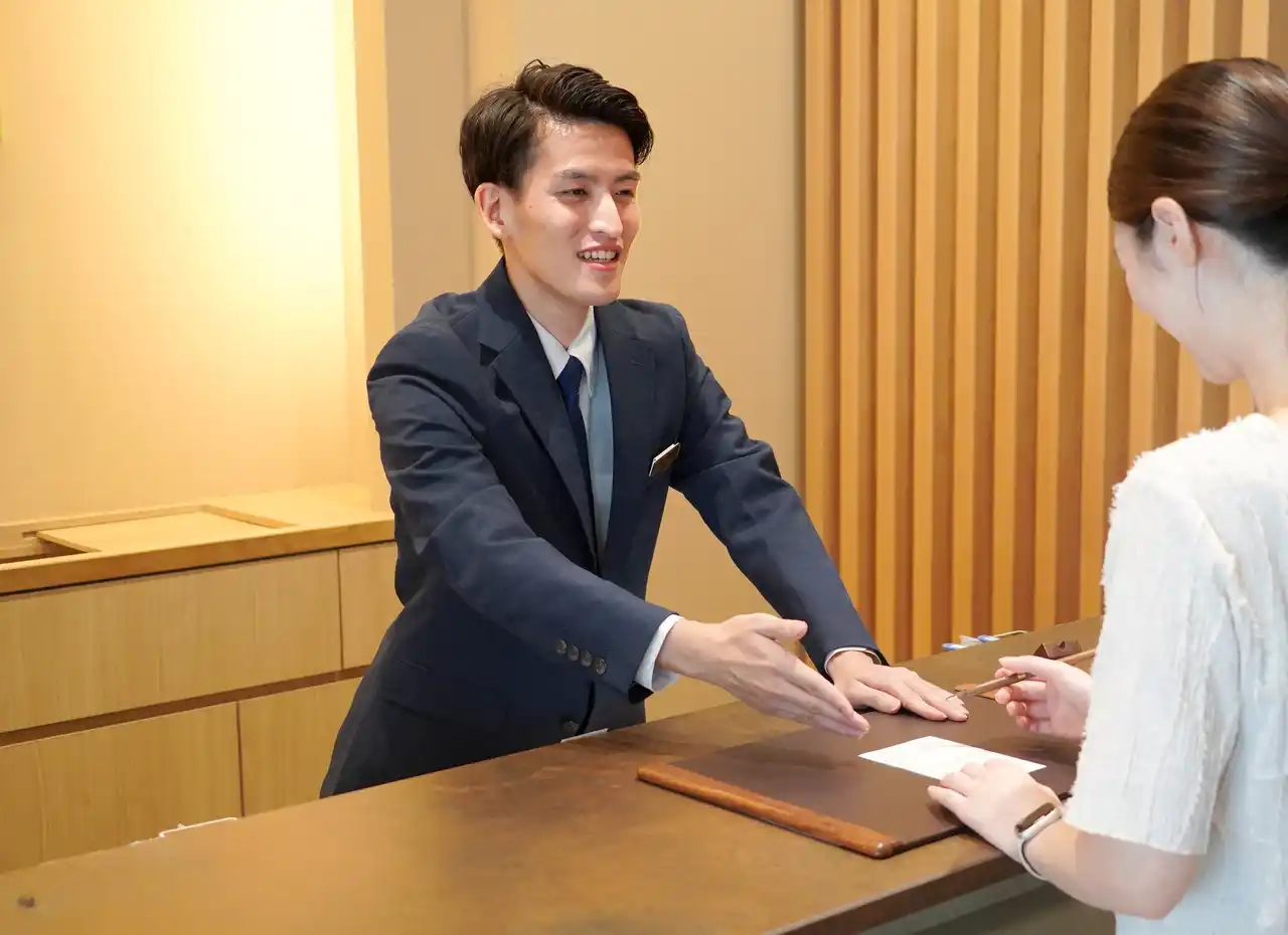 【株式会社 共立メンテナンス】 「職業観」を育む職業体験プログラム中学生を対象に 『ドーミーイン大分』で9月4日～5日に開催