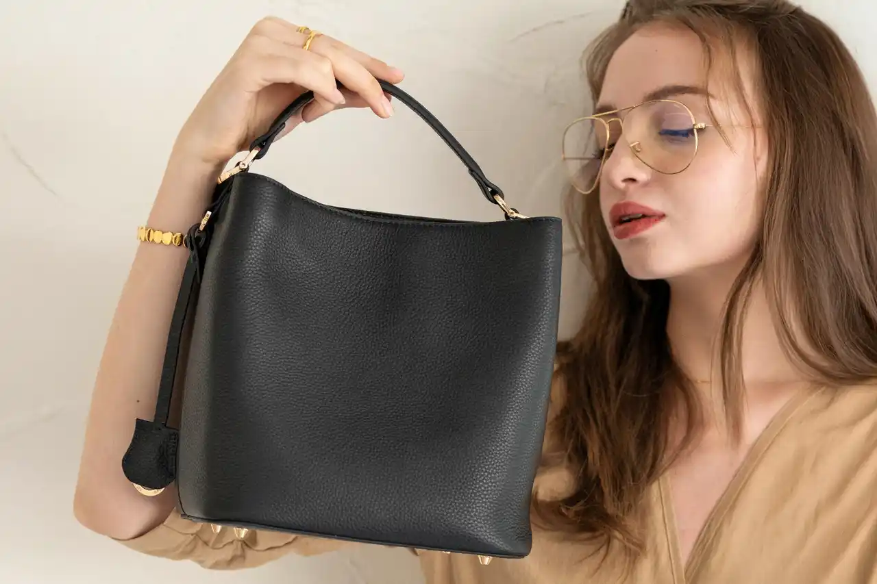 マリソル読者メンバー出身、人気ファッションインフルエンサーAkaneさんとコラボ