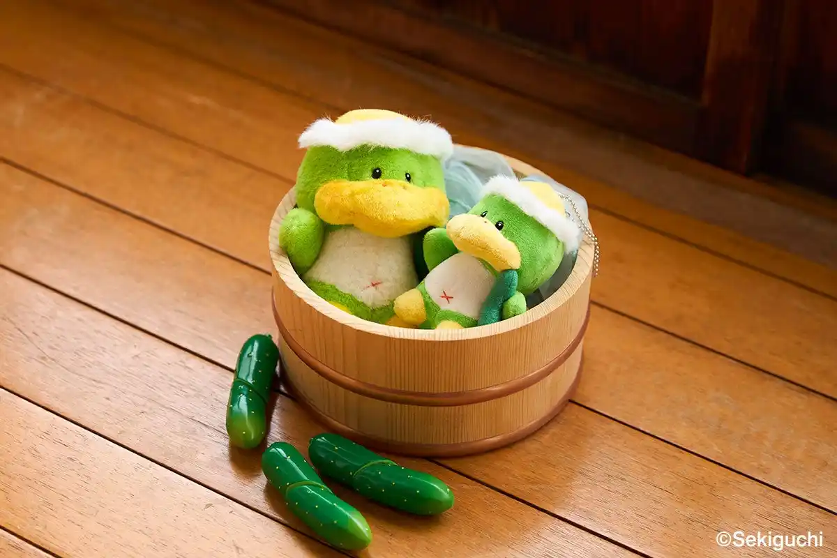 【株式会社セキグチ】昭和59年に発売された人気のぬいぐるみ「カッパのキューキュー」が2025年12月にリニューアル復刻！初のマスコットキーチェーンも同時に新発売。