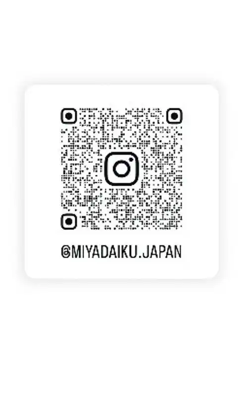 Instagram 二次元コード