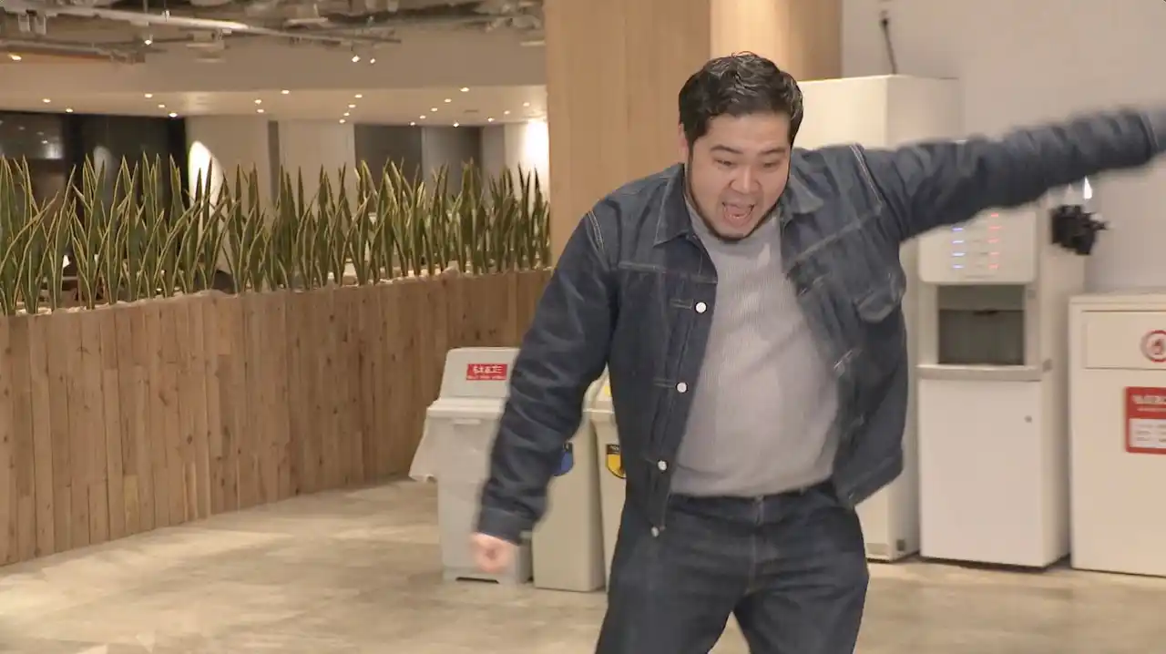 【ABEMA】 「誇張を超えてみな」ザコシからの“超誇張モノマネ”無茶振り地獄にケムリが悲鳴「もういいって！」「見えてるって！」“撮れ高の妖精”オダウエダ・植田の衝撃的な姿に『MAD5』メンバーも騒然『MAD5』#4