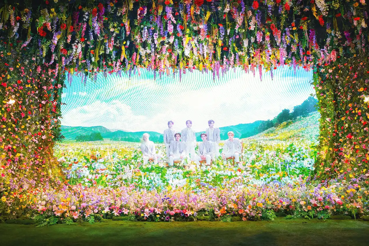 【本日2月5日開幕】ENHYPENの5年を“新撮”ビジュアル×最新技術で描く、HYBE JAPAN初の没入型楽曲体感ミュージアムが新宿にオープン！会場内のオフィシャル素材を公開