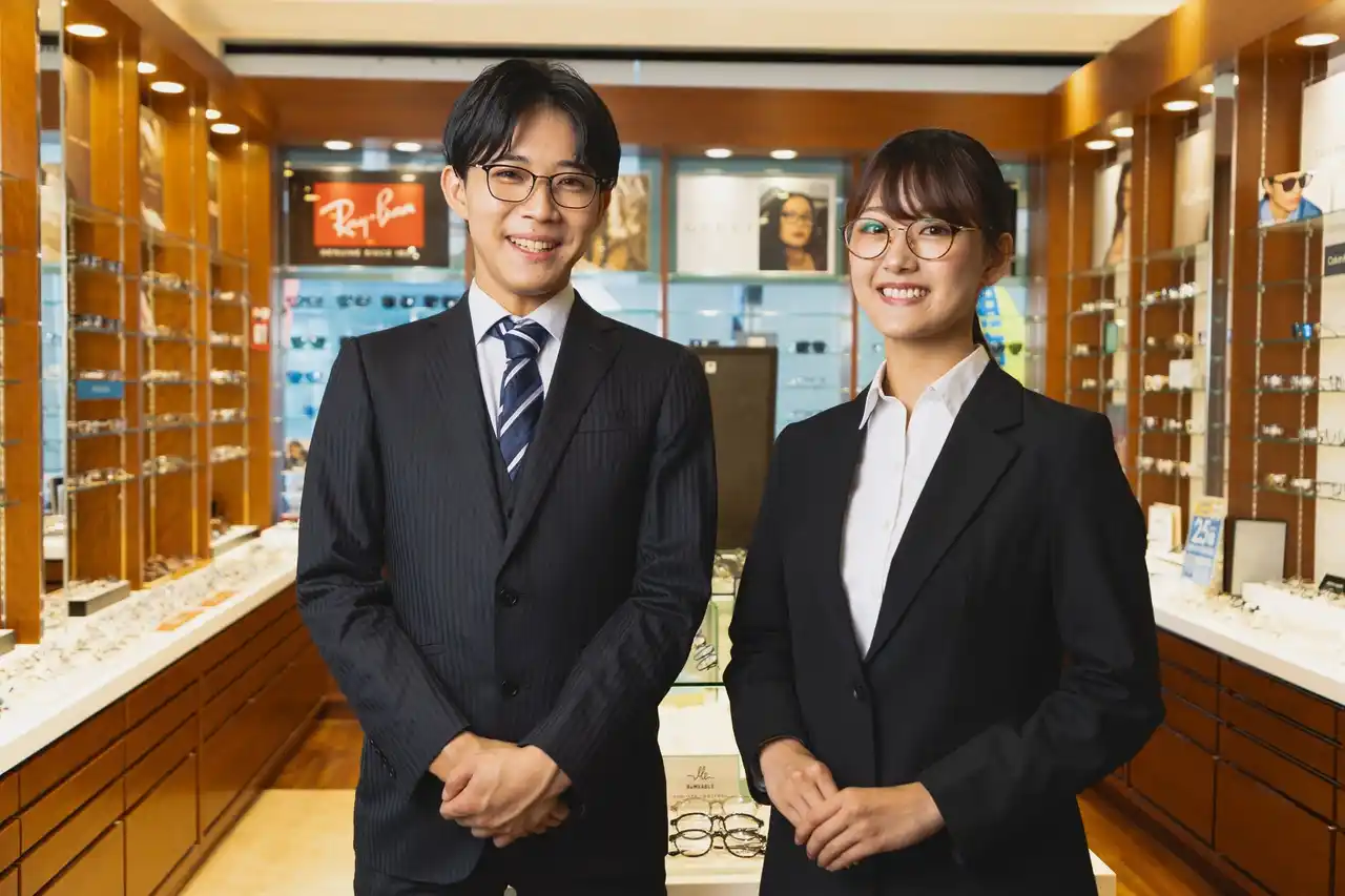 【インターメスティック】 メガネスーパー、新卒採用サイトを全面リニューアル