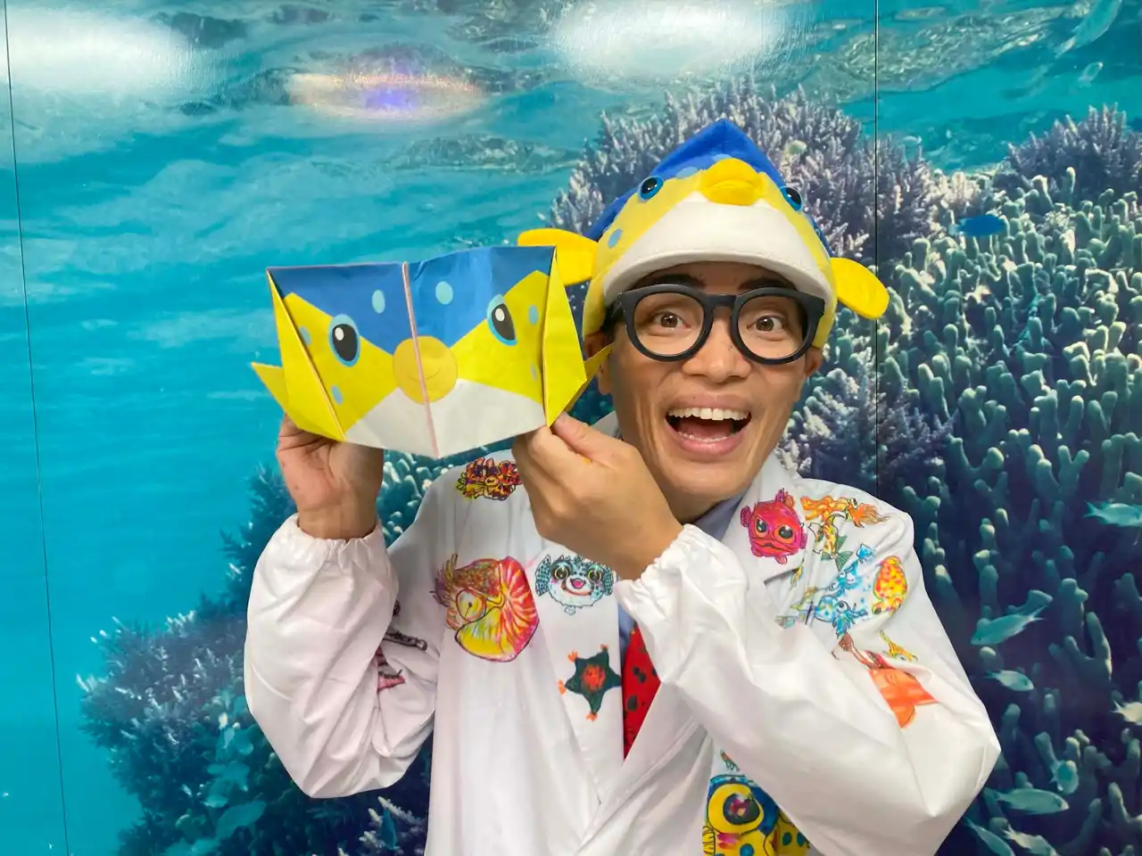 新聞を折って「さかなクンのハコフグ帽」をつくろう！　朝日小学生新聞が特別企画を掲載