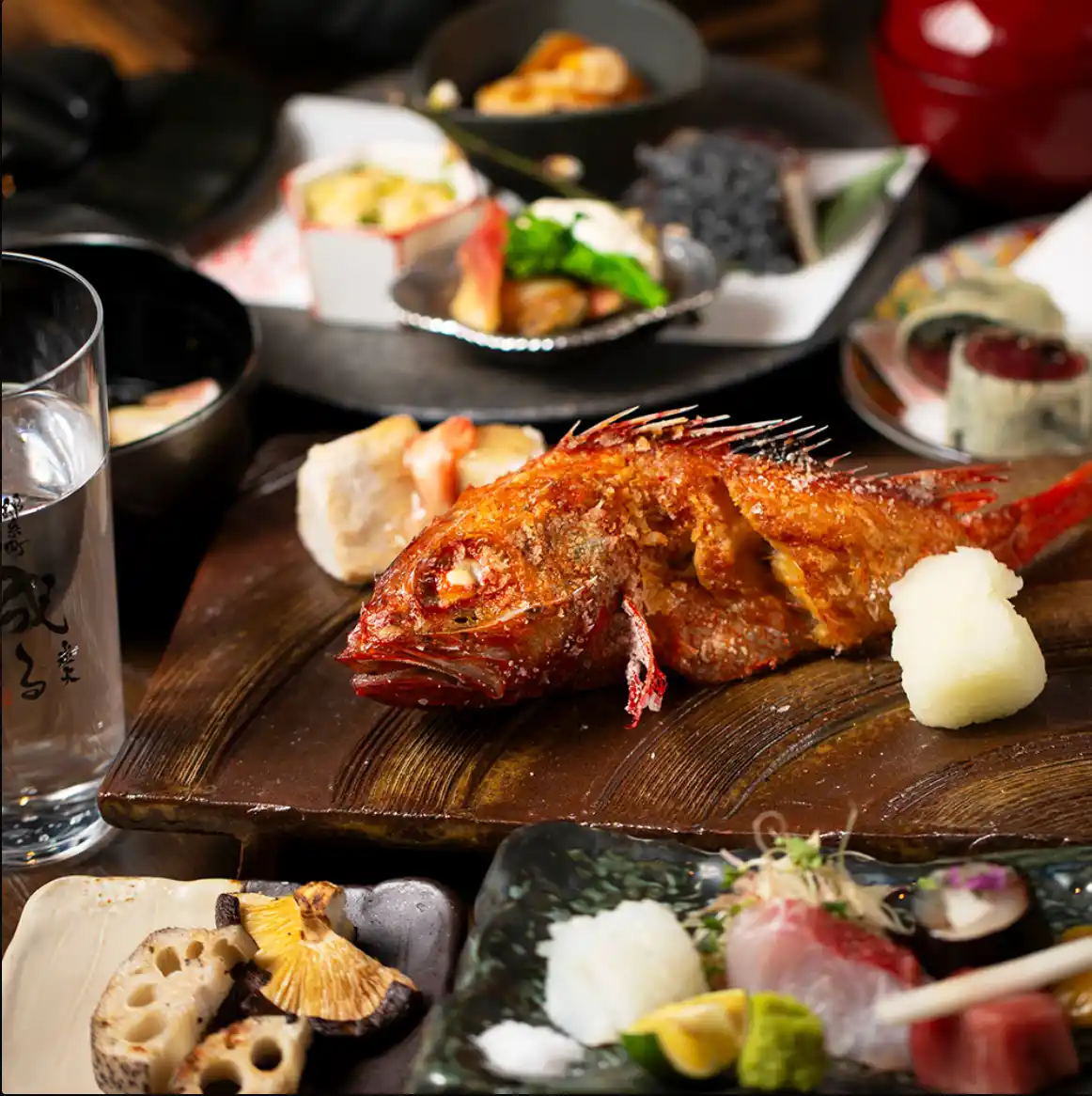 【2/16リニューアルオープン】錦糸町『錦糸町炭火成る』が“定額16,000円”の江戸前割烹へリニューアル！豊洲直送の炭火焼魚と土鍋飯、日本酒まで全て込みの新業態 「定額制割烹」へ。