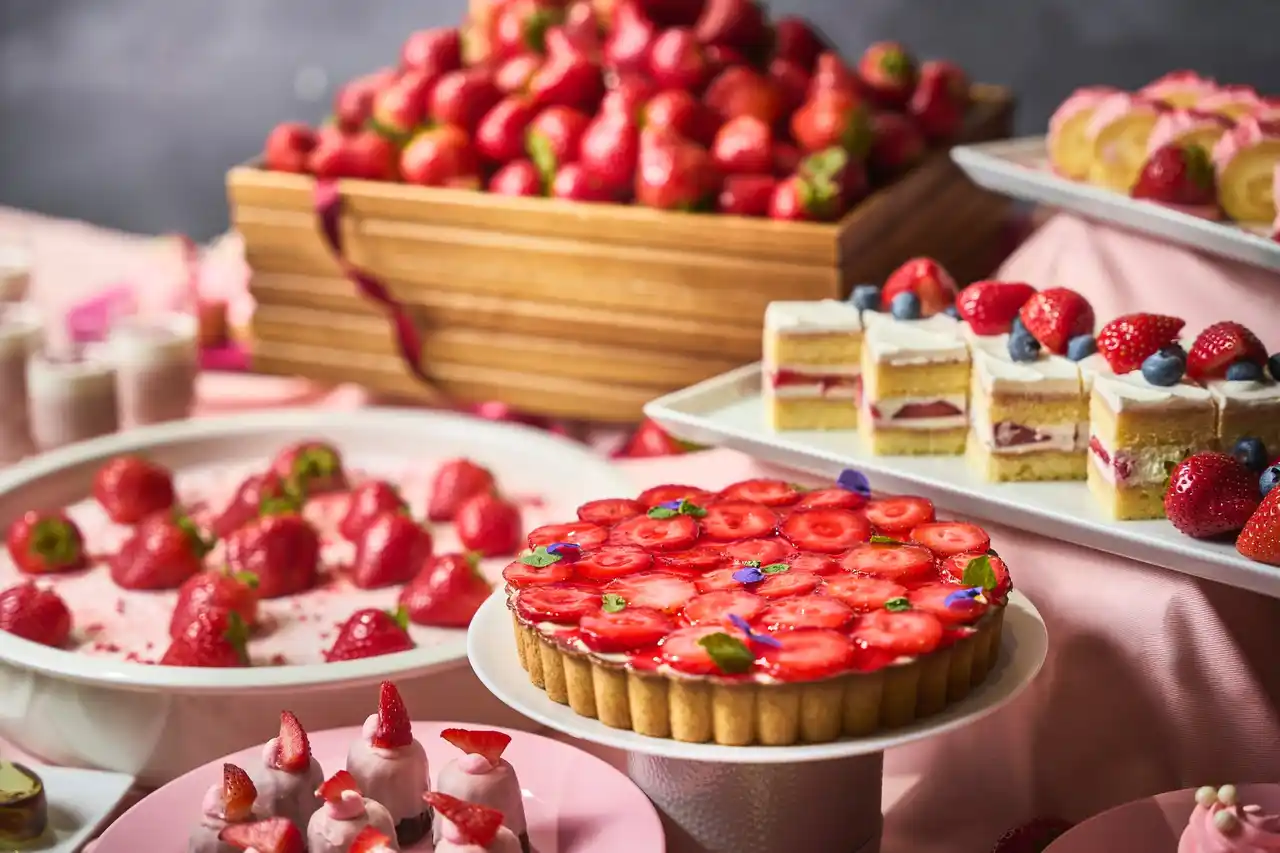 【センタラグランドホテル大阪】 あまおう苺が食べ放題！「センタラ・ストロベリー・フェア」2026年1月よりスタート！