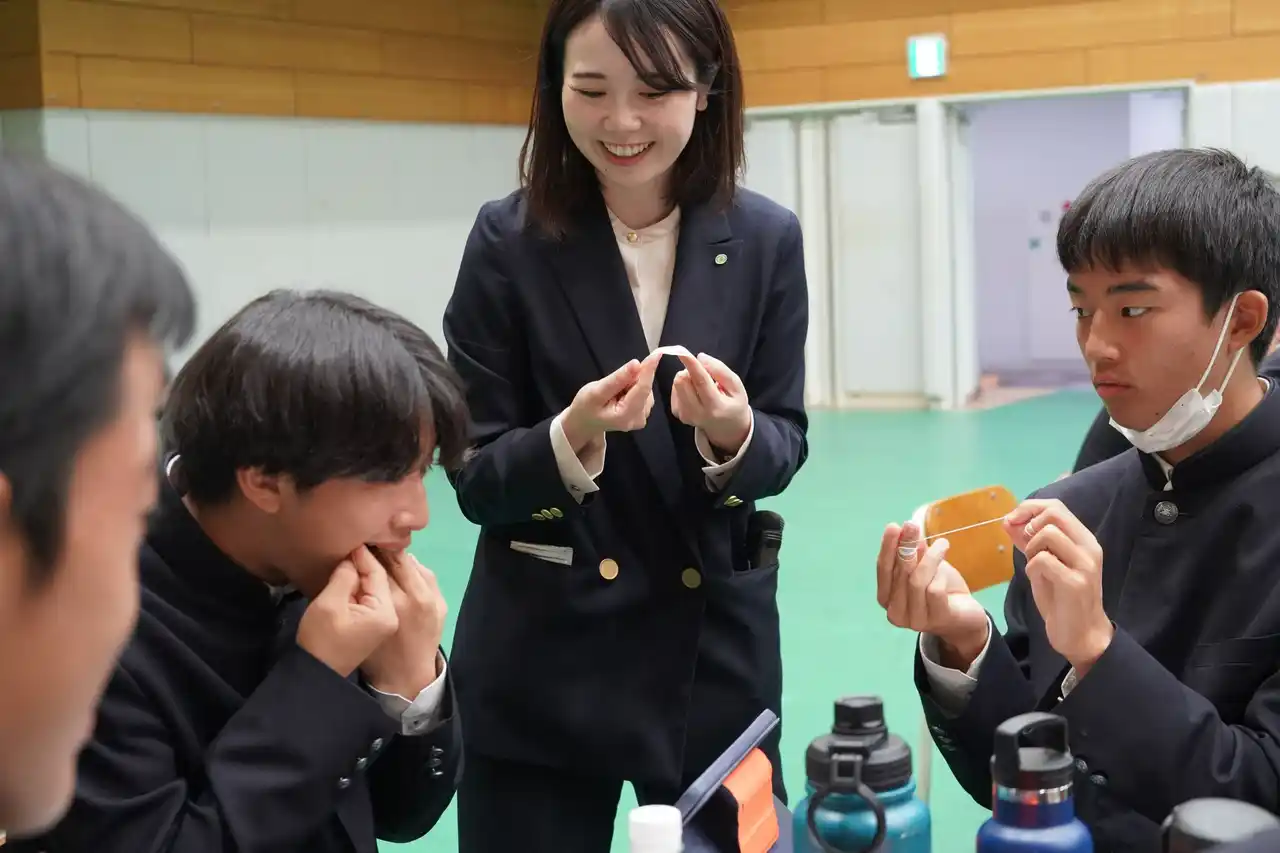 【株式会社オーラルケア】 【開催レポート】高校生470人が体験！生徒の自主性を高め健康意識を育む“セルフケアプログラム”