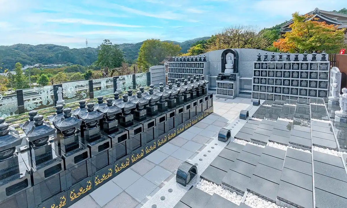 【株式会社エータイ】 跡継ぎがいなくても安心。大多摩の自然に包まれて眠る永代供養墓・樹木葬が青梅に誕生