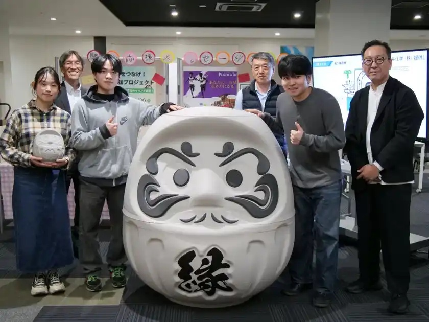 駒沢大学での展示