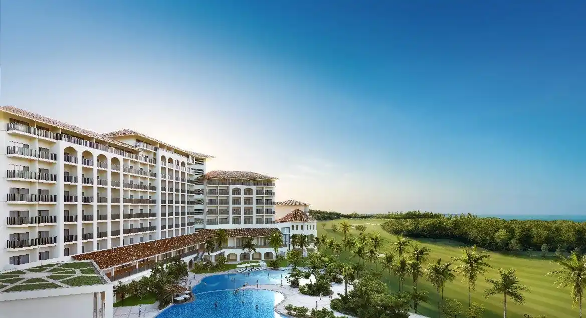 【ＰＧＭホテルリゾート沖縄】 柔らかな陽光と海風に包まれる沖縄で“ツーサムプレー”と“リゾートステイ”がセットに　2名様1室ツーサムプレー確約「リゾートゴルフステイプラン」2026年2月2日（月）販売開始