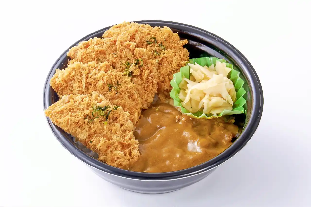 【井筒まい泉株式会社】 「和風たれかつ丼カレーソース」を8/6（水）より期間限定発売　～和風たれをかけたヒレかつと、スパイス香るカレーソースで食欲そそる！～