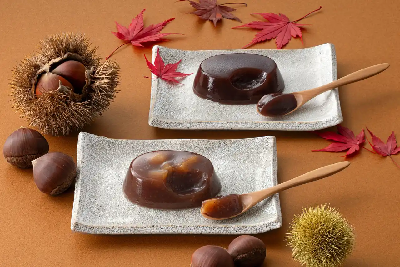 【リリース】秋季限定｜ぷるぷるなめらか「本蕨」秋限定風味２種をリニューアルして新発売いたします。【鶴屋吉信】