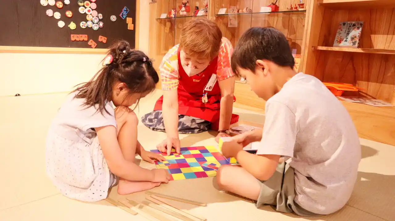 人と人をつなぐ"遊び"の案内人へ。福岡おもちゃ美術館の館内で活躍する「おもちゃ学芸員」の養成講座募集スタート！