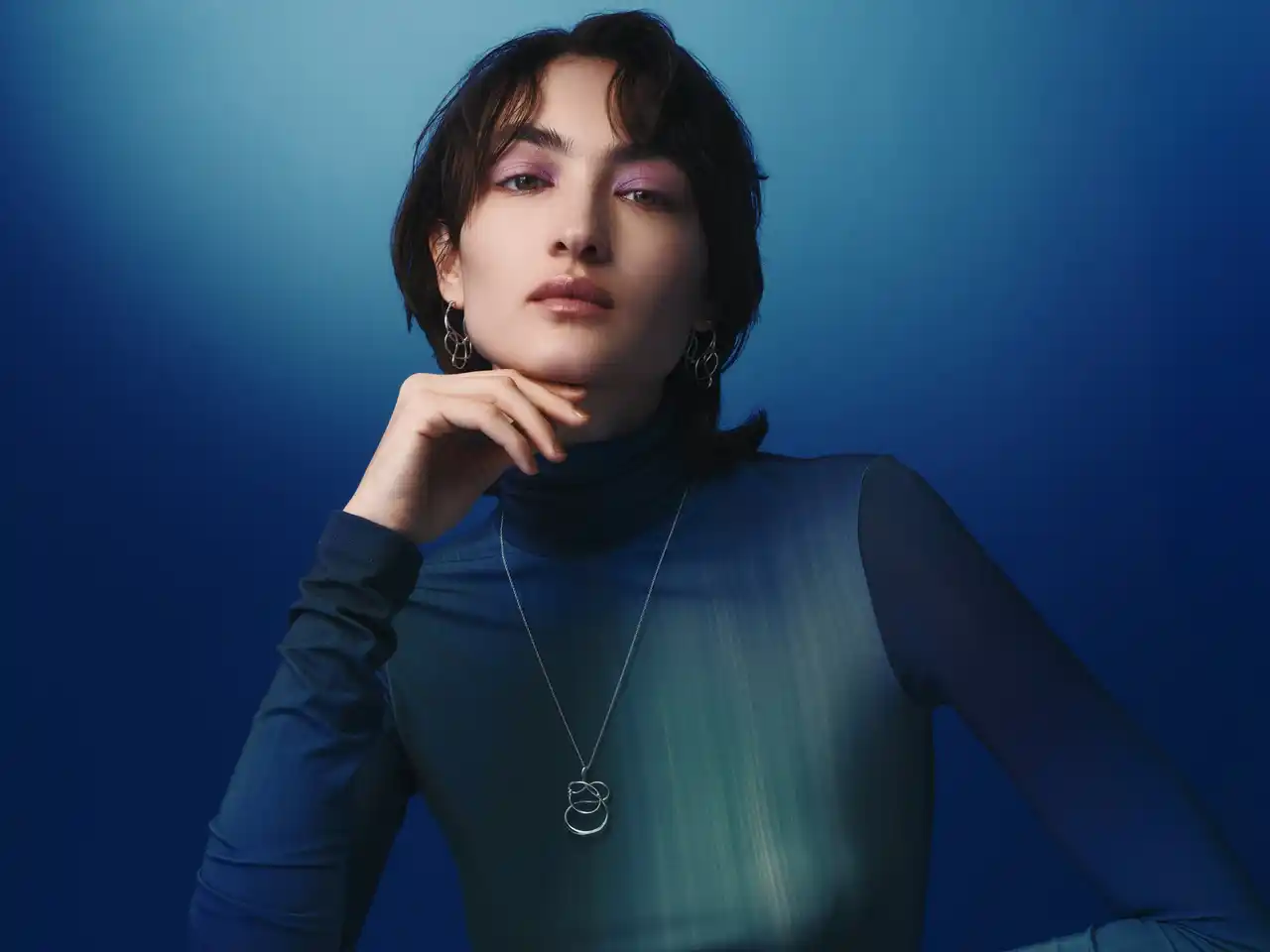 【株式会社ヴァンドームヤマダ】 【VERMILLION】「ECLIPTIC -黄道- 」をテーマにした5th Collectionより おうし座のムードを纏う、スネークモチーフジュエリーが登場