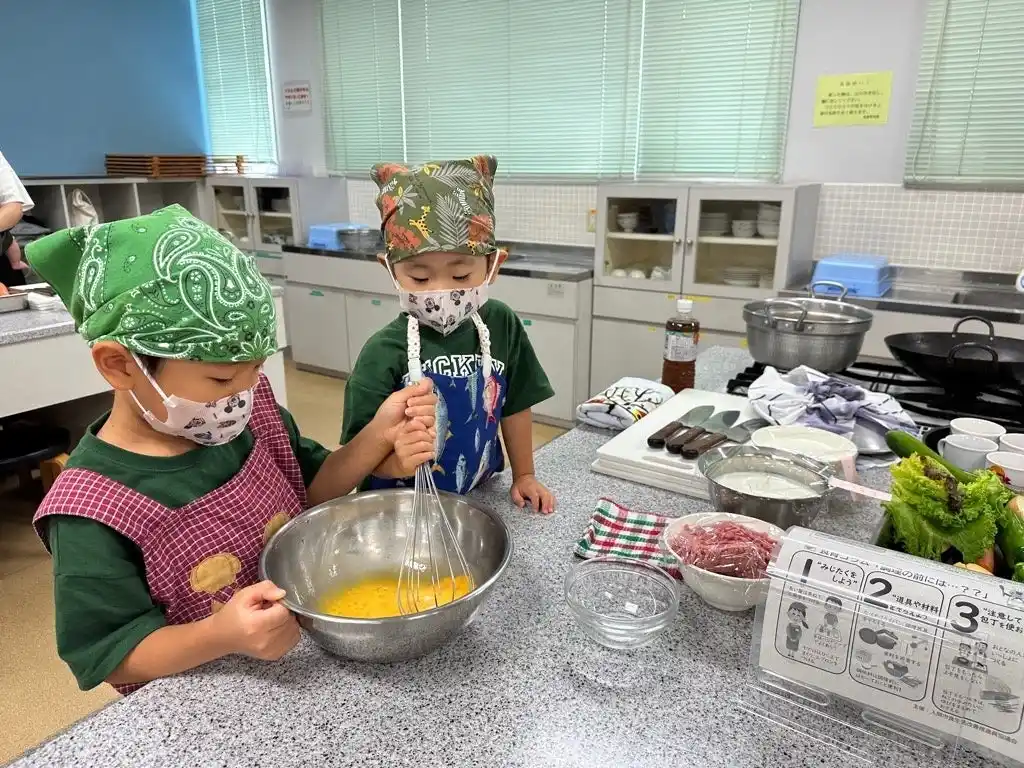 早期満席！夏休み特別企画「おやこ料理教室」を今年も開催
