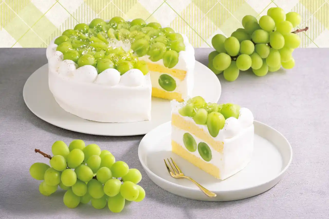 【東和フードサービス株式会社】 【椿屋珈琲・ダッキーダック】シャインマスカットを贅沢に味わうショートケーキが新登場