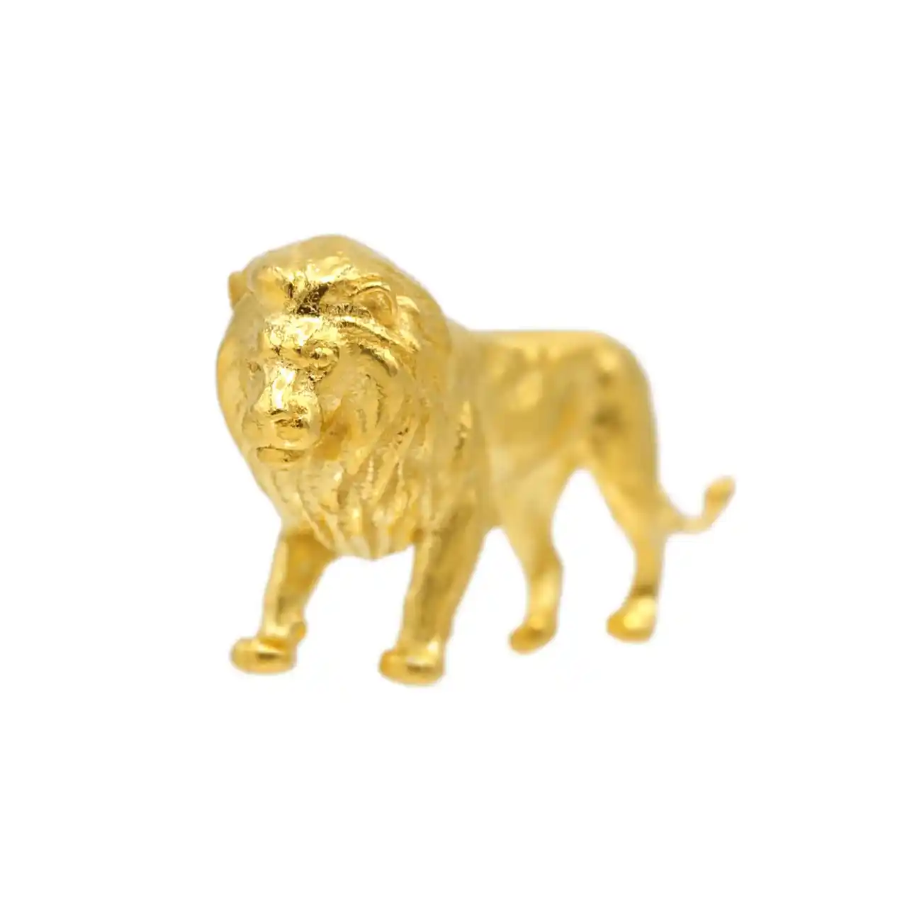 【新作】黄金の王、指先に降臨　純金ブランド「JUNGOLD」から『純金のライオン』登場。約1グラムの純金で“勇気と威厳”をかたちに